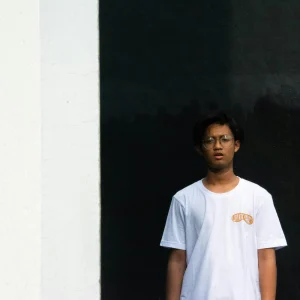 Custom Photo T-Shirt – view 2