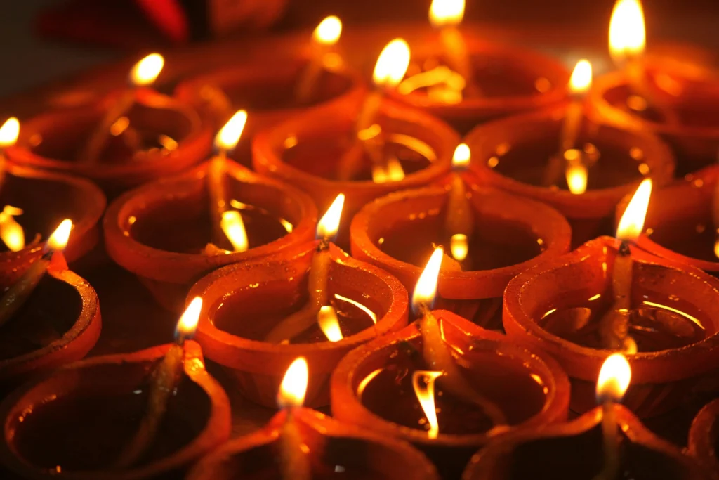 Diwali Gift Guide: Personal Touches for the Festival of Lights
